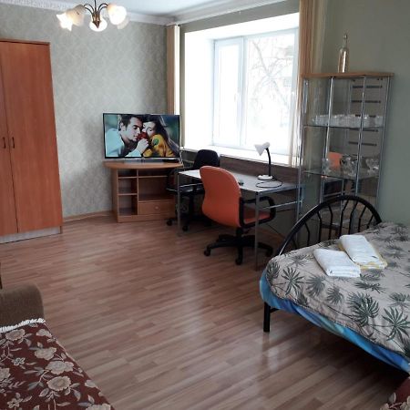 Appartamento Vienibas 38A Daugavpils Esterno foto